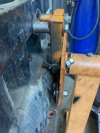engine stand.jpg