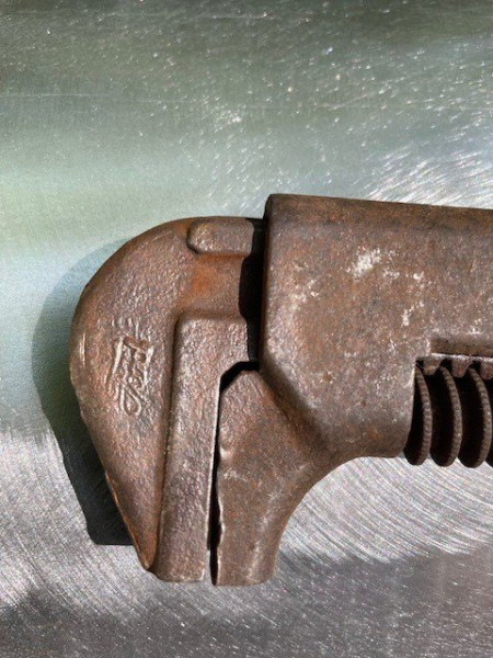 wrench.jpg