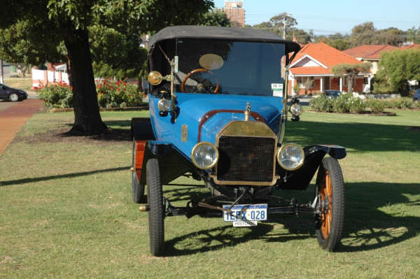 Ford Model T James Flood Body Finished DSC_6877.JPG