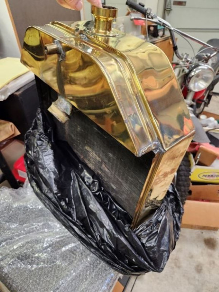 09 full brass radiator-refurbed-2-xsml.jpg