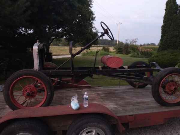 model T chassis 2.jpg