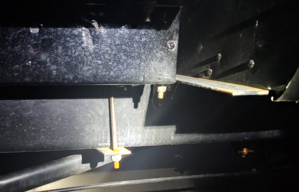 Express bed mount at Front.jpg