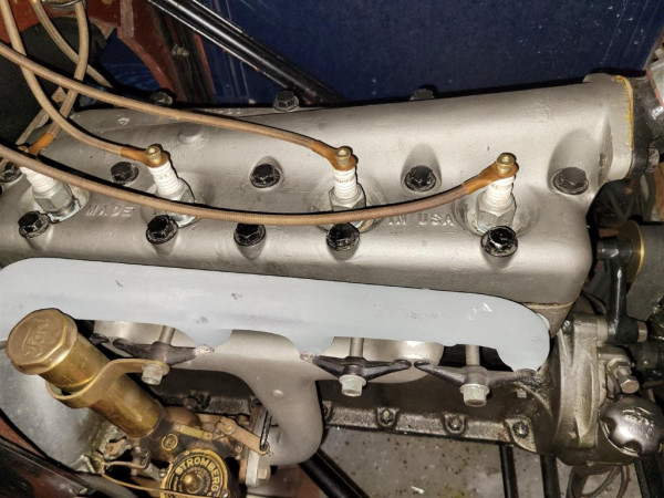 Cylinder head.jpg