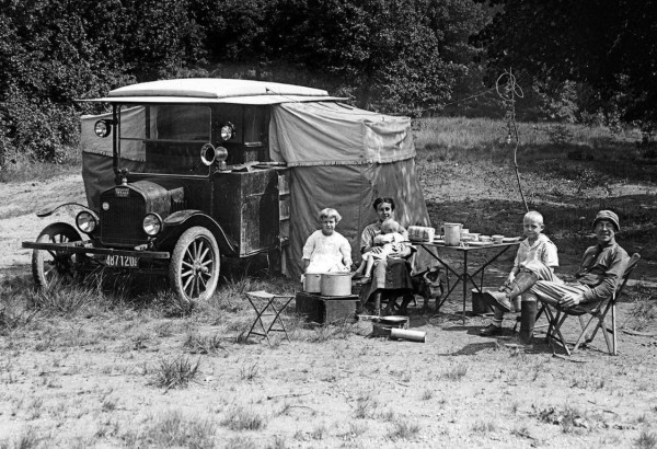 Family Camper T.jpg