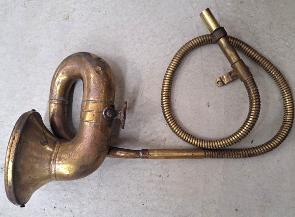 Horn 1.jpg