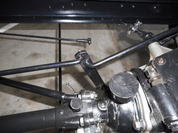 Bell Crank RH View.JPG