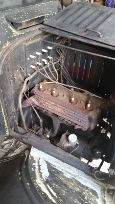 crusty good patina.  Too much oil loss per 50ft. Not quite a constant loss system but close.