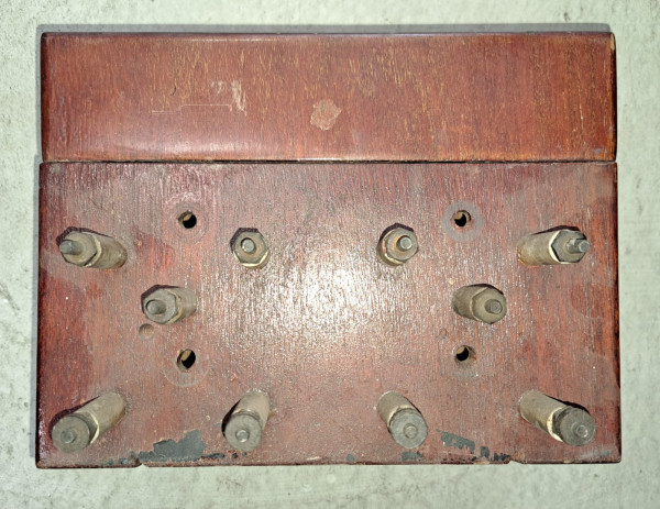 Cox Box 4.jpg