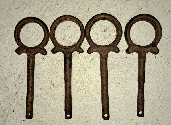 Early Hood Hook Set.jpg