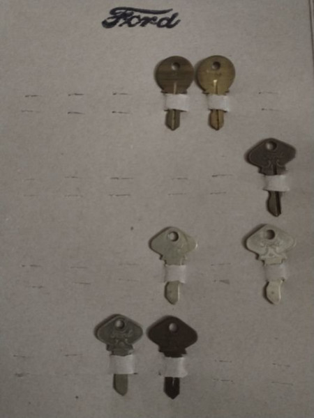 ford keys.jpg