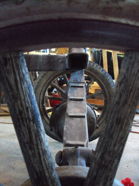 Between-spokes.jpg