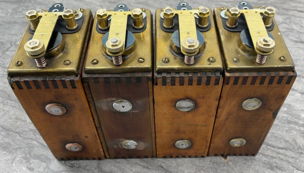 1915 Coils.jpg