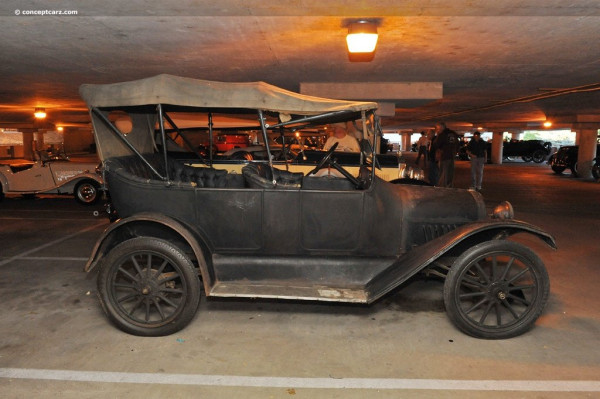 1916 490.jpg