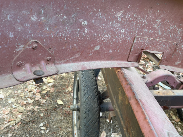Fender brackets on a TT Express Bed