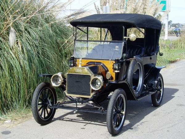 1914 T touringa.jpg
