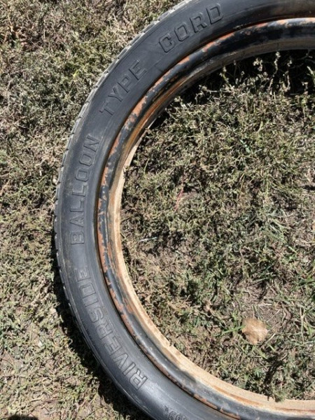 Riverside Tire 1.jpg