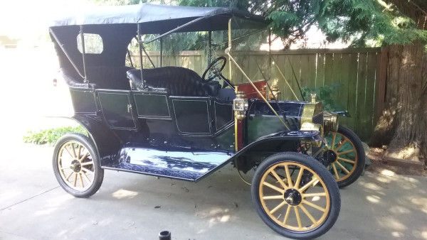 1911 pinstripes.jpg