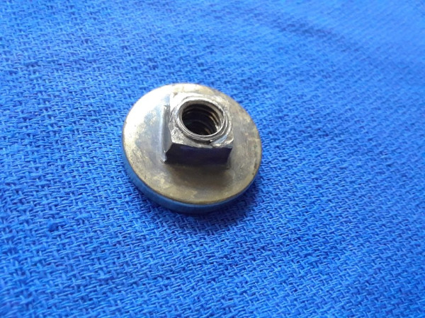 Brass top prop nut.jpeg