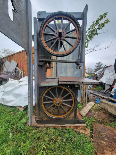 MODEL T BANDSAW.jpg