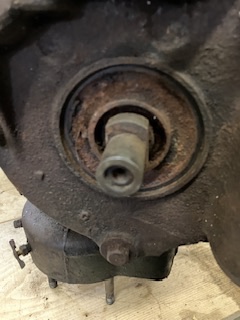 The camshaft adapter nut