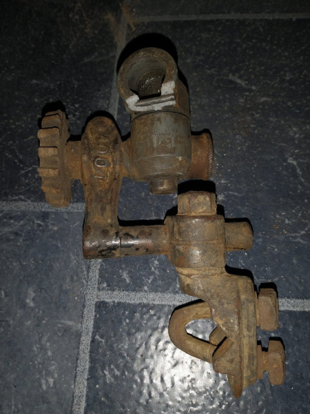 speedo swivel 2.jpg