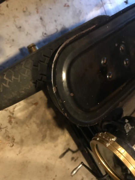 13 Ford Canada front fender a.png