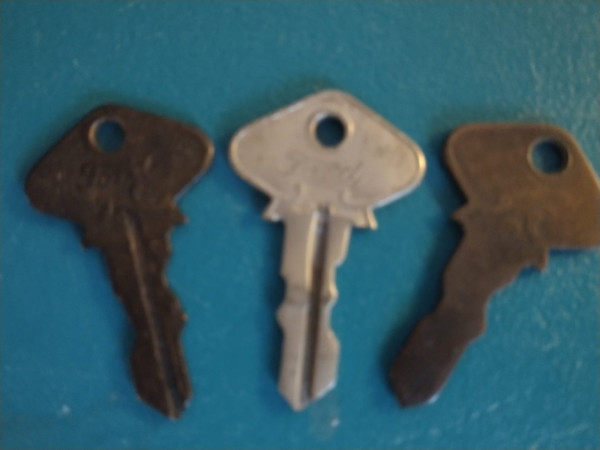 model t keys.jpg
