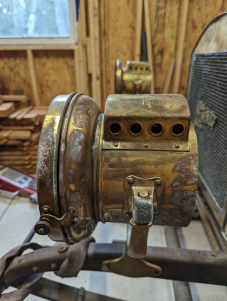 sideview -lambert lo res.jpg
