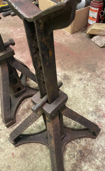 jackstands3.jpg