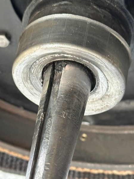 axle2.jpg