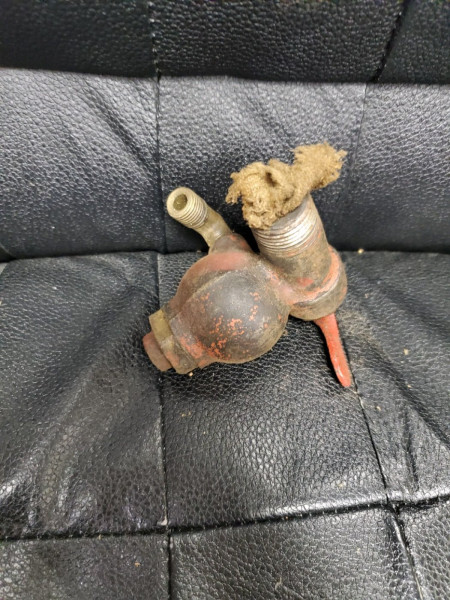 petcock gas tank.jpg