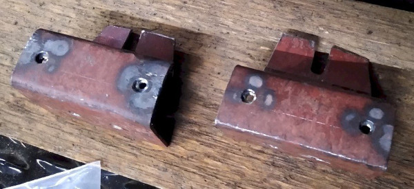 1926 A-pillar bracket.jpg