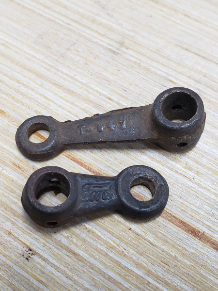Spark or Throttle Rod Arms 1s.jpg