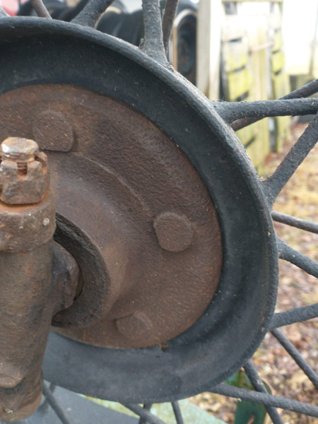 hub wheel back.jpg