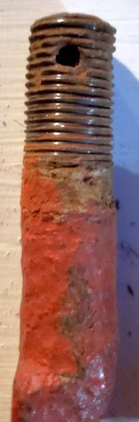 red Ubolt threads 4.jpg