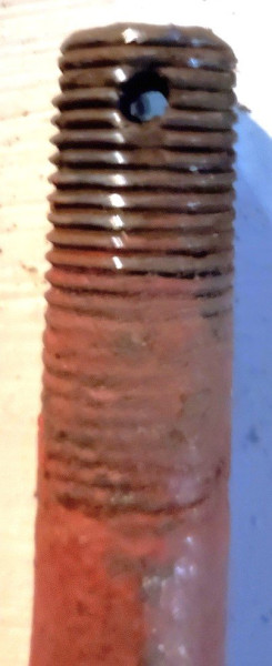 red Ubolt threads 7.jpg