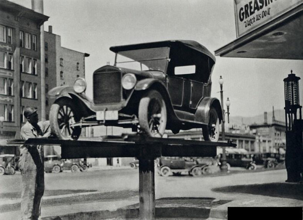 1926autoshoplosangeles.jpg