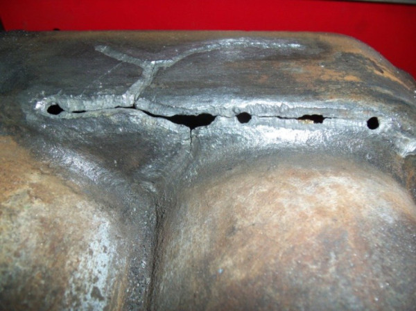 water jacket crack.JPG