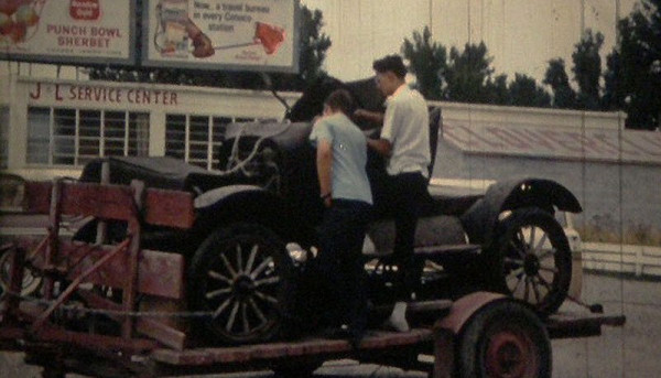 25T1964_1.jpg