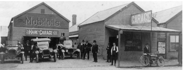 les hare garage 2.PNG