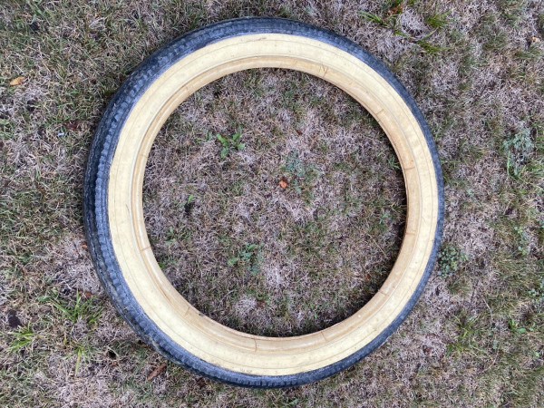 Model T Whitewall Tire 30X3.jpeg