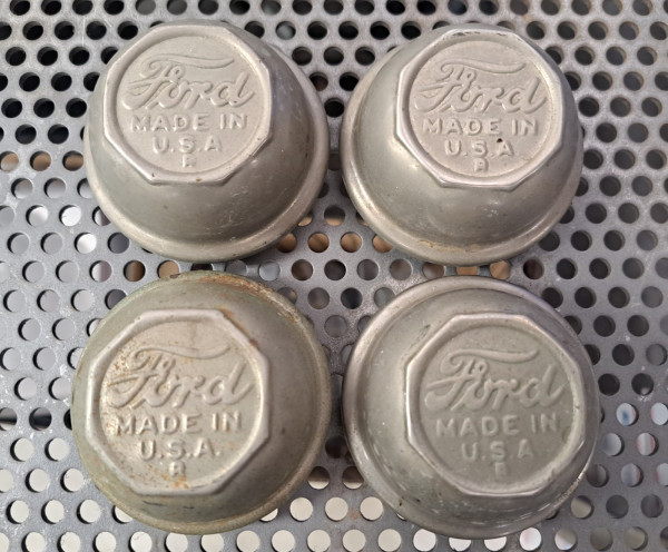 Hub Caps Set.jpg