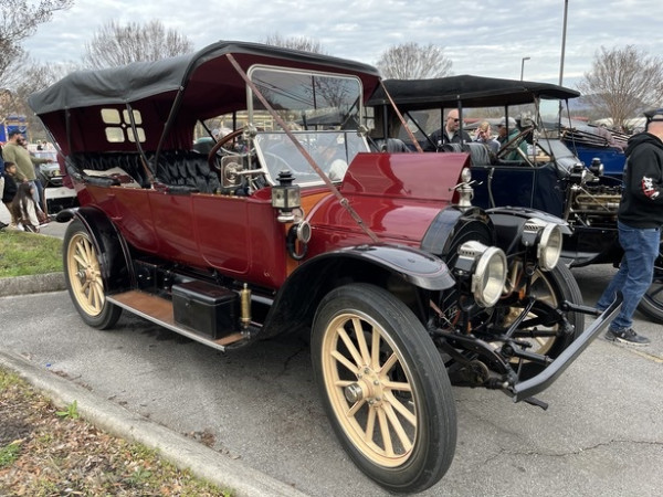 1912 Rambler.jpg