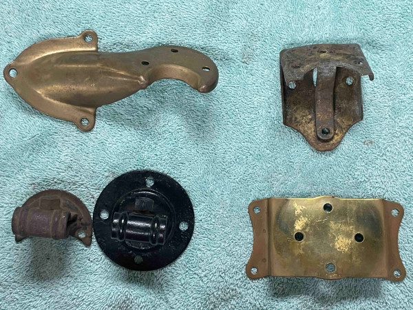 stewart speedo mounting brackets wanted.jpg