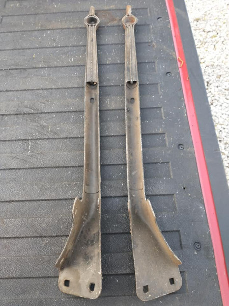 23 stanchions 2.jpg
