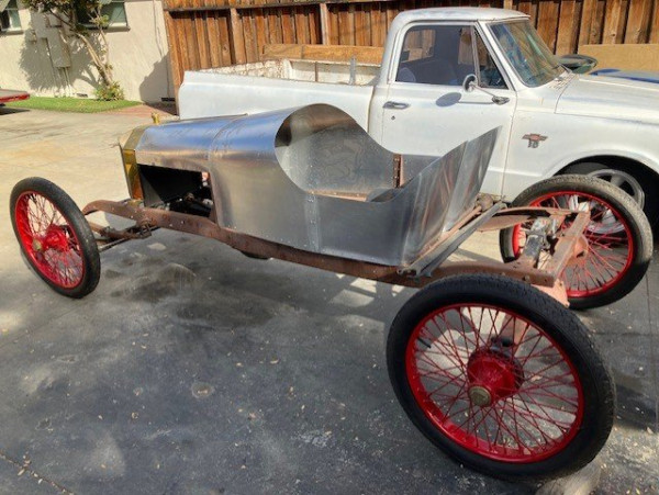 dwt left rear.jpg