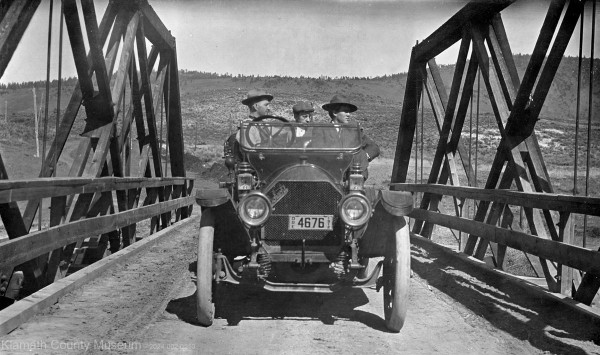kcm.photoweek.2024.04.28.mainstreetcanalbridge.2024.002.0218.jpg