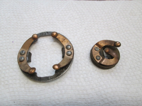 both internal parts.JPG