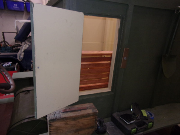 bench seat 1.JPG
