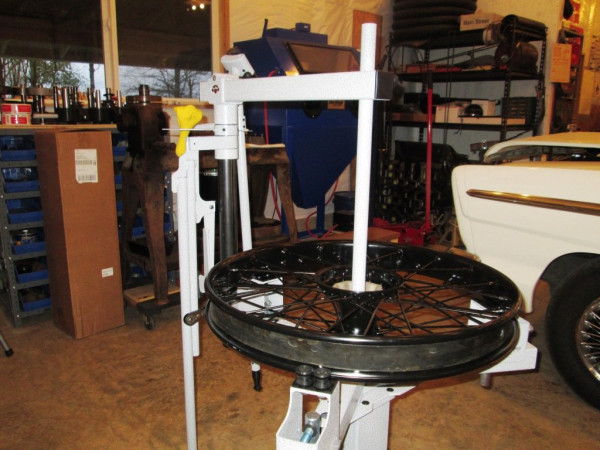 tire machine 2.JPG